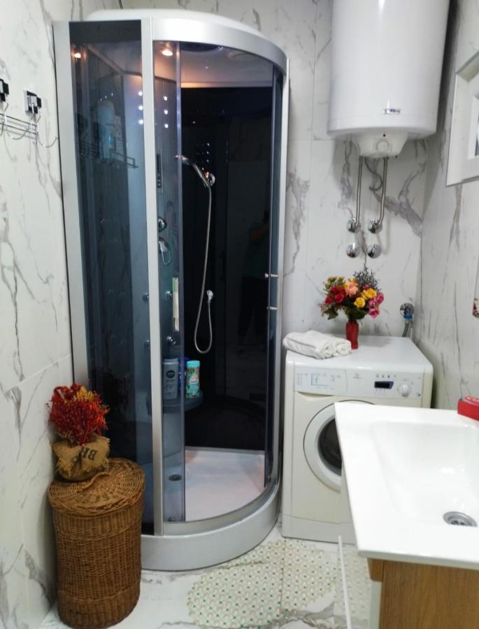 Palace Luxury Apartments The Heart Of Belgrado Esterno foto